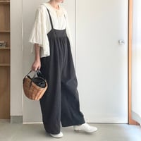 Poika / Black