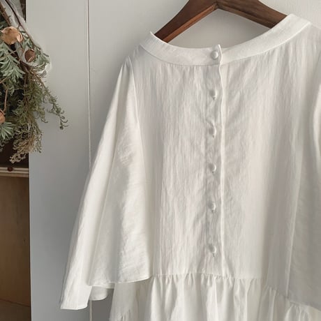 sulka / white