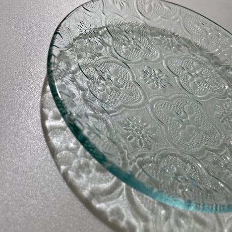 海外輸入ガラス「フローラ（クリア）」4mm厚　円形　小（Φ120mm）