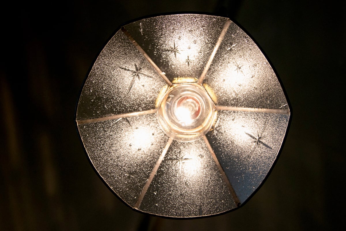 受注製作】昭和型ガラス「銀河」 六面 ﾍﾟﾝﾀﾞﾝﾄﾗﾝﾌﾟ | 旭 屋 ガ ラ ス 店