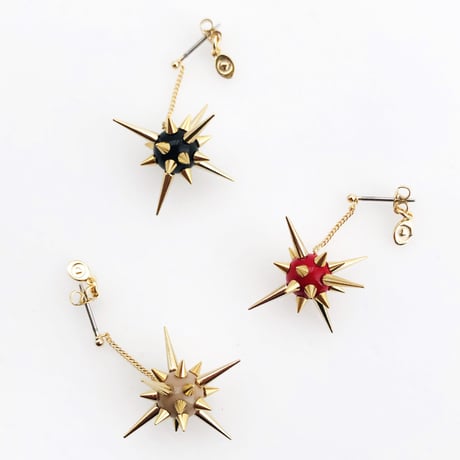 スタッズ ボールピアス・イヤリング