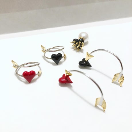 キューピットピアス・イヤークリップ / ハート