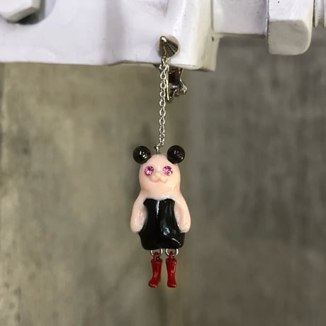パンダニャ