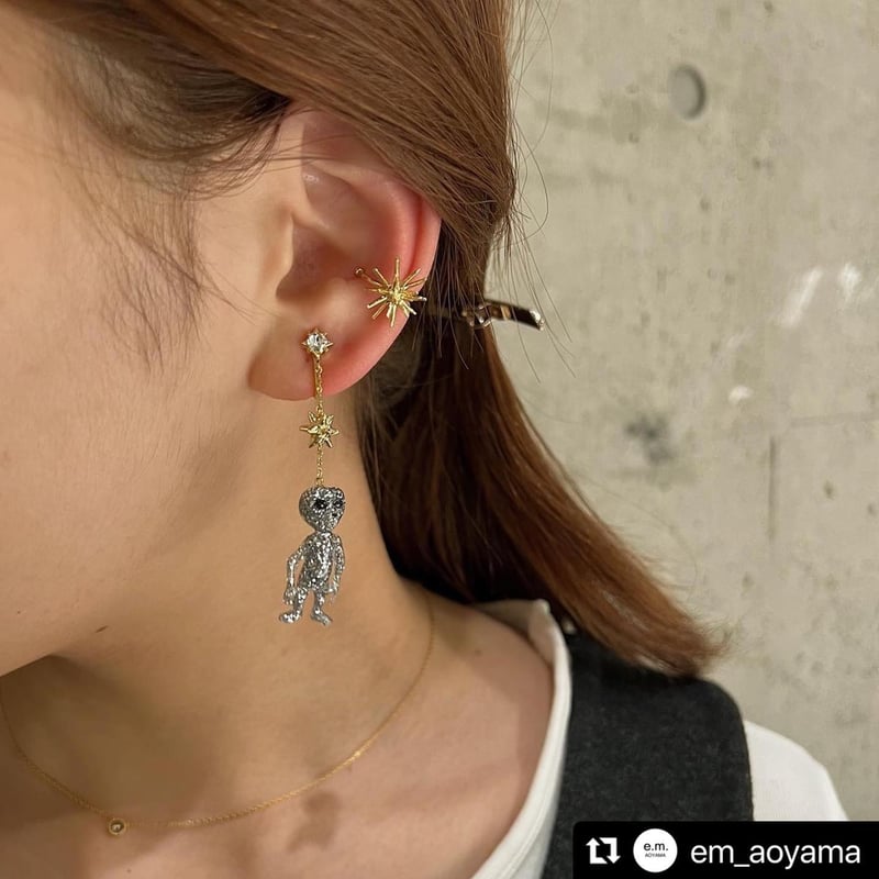 【ひかり様】THROW A KISS　ピアス　2個セット　唇　リップ キス キス リニア ピアス | ジュエリー | ケイト・スペード