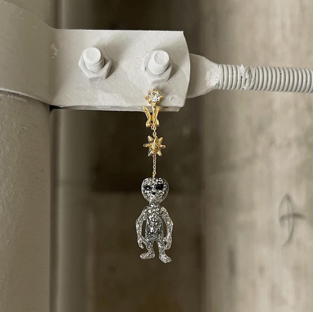 【ひかり様】THROW A KISS　ピアス　2個セット　唇　リップ 2025年最新】THROW A KISSの人気アイテム - メルカリ