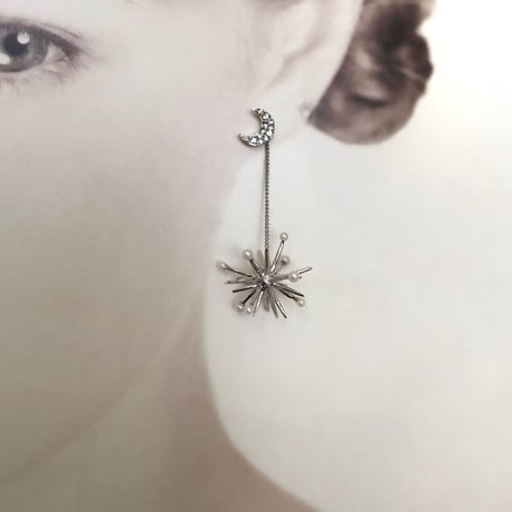 ムーン＋スパークMピアス・イヤークリップ /  3色