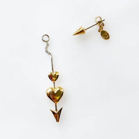 キューピットピアス / 3色