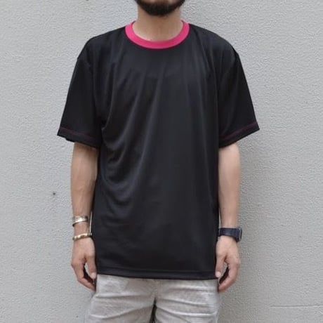 United Athle アスレチックTシャツ ブラック/トロピカルピンク