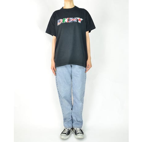 DKNY / S/S T-SHIRTS(USED) COL:BLACK