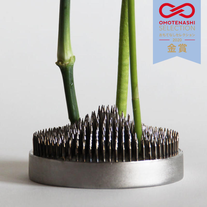 花が立つ 富士の生け花剣山 | koukinfuji