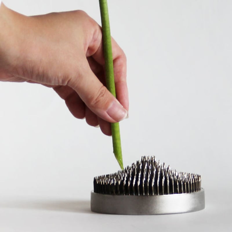 花が立つ 富士の生け花剣山 | koukinfuji