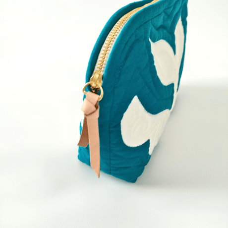 【Quilt Accessories】Whale Tail Big Pouch ( Nile Blue)