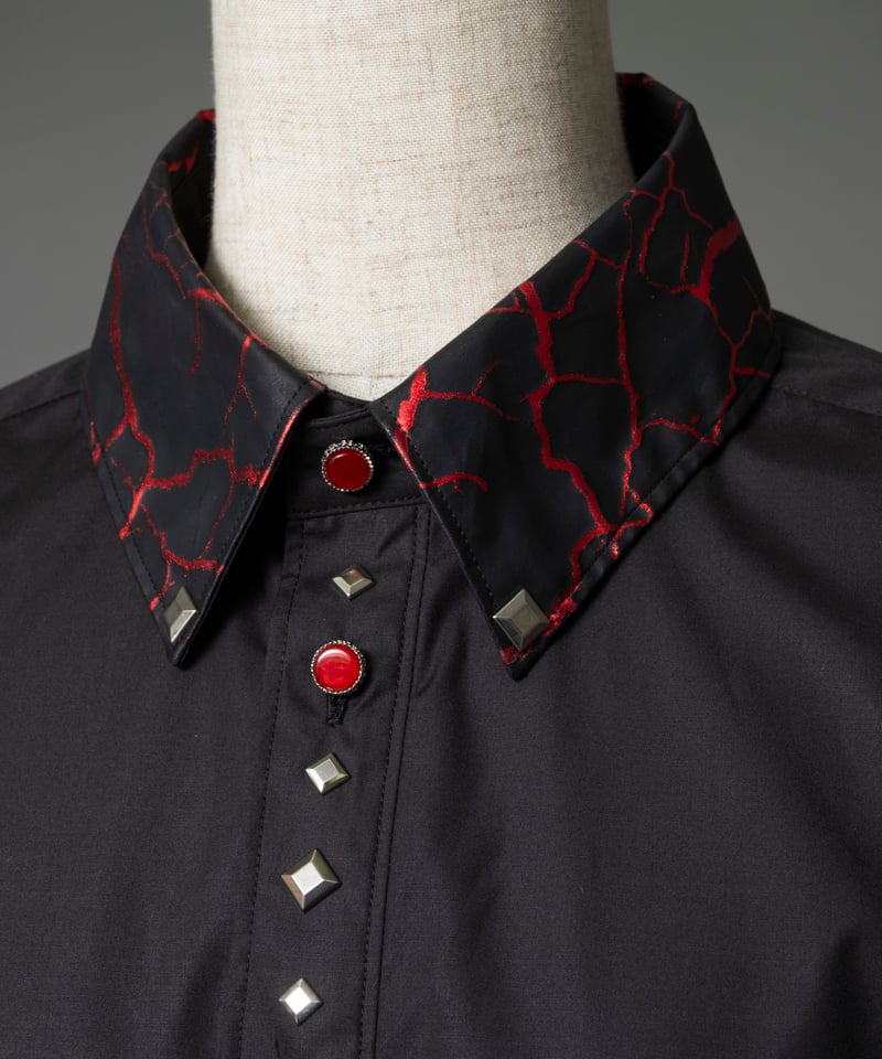 2026/5/13-2026/6/16 WEB注文受付中】摩擦が滲んだ負荷価値のシャツ