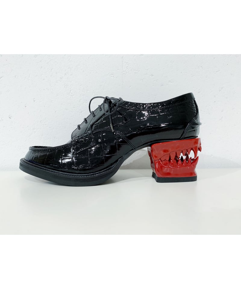 惹きずり込まれる運命のドレスシューズ る*ー様 hazama 惹きずり込ま