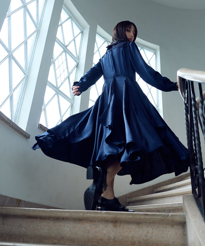 house on the hill ワンピース 2026/5/13-2026/6/16 WEB注文受付中】さんざめくワンピース | ha |