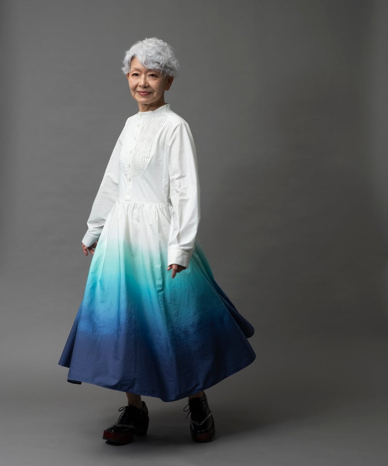 美品✴︎hazama/ハザマ 見えないものを見ようとして見上げた夜空のモッズコート hazama/ハザマ】から「見えないものを見ようとして見上げた夜空