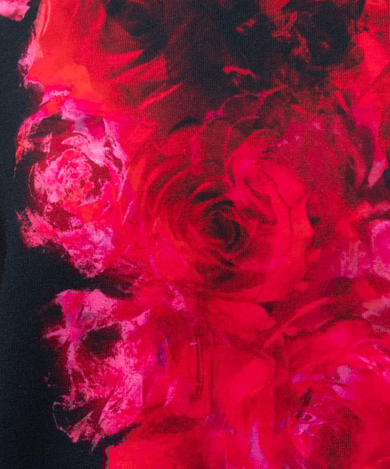 鮮烈に滲む狂気のハイネックカットソー | ha | za | ma