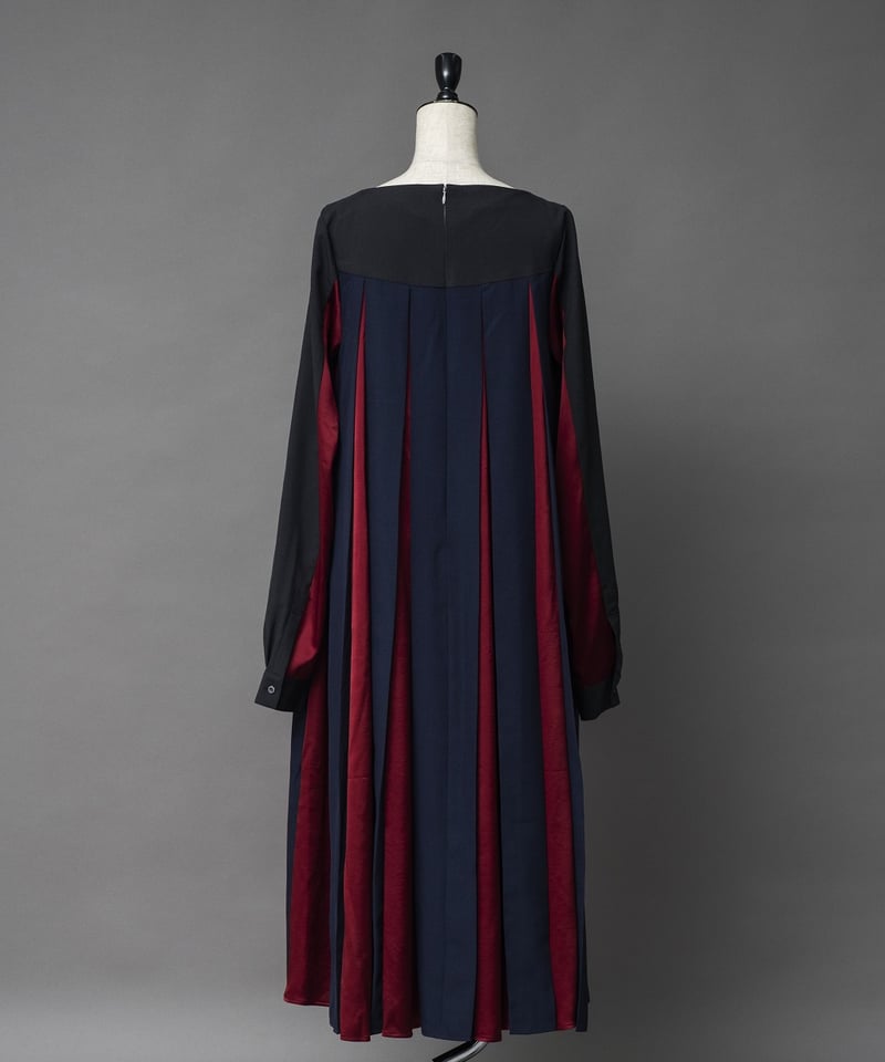 2025/9/30-11/1 WEB注文受付中】たなびくワンピース | ha | za | ma