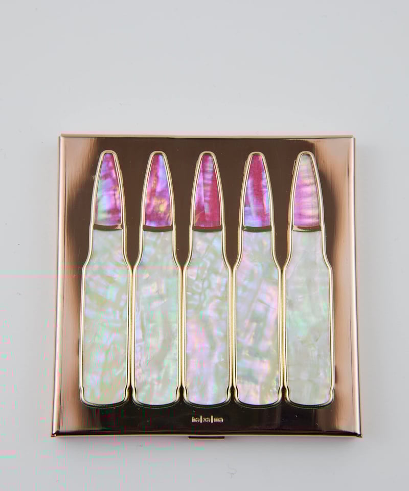 hazama 弾願奏填のアイシャドウ