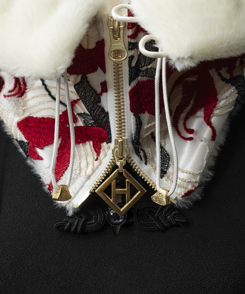 ha|za|ma　レーススヌード 2025/9/30-11/1 WEB注文受付中】尾を引き奏でる波紋のレース