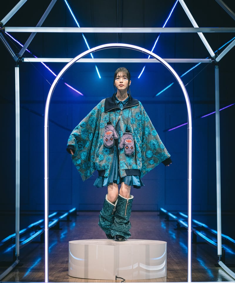 hazama supernova lace blouson