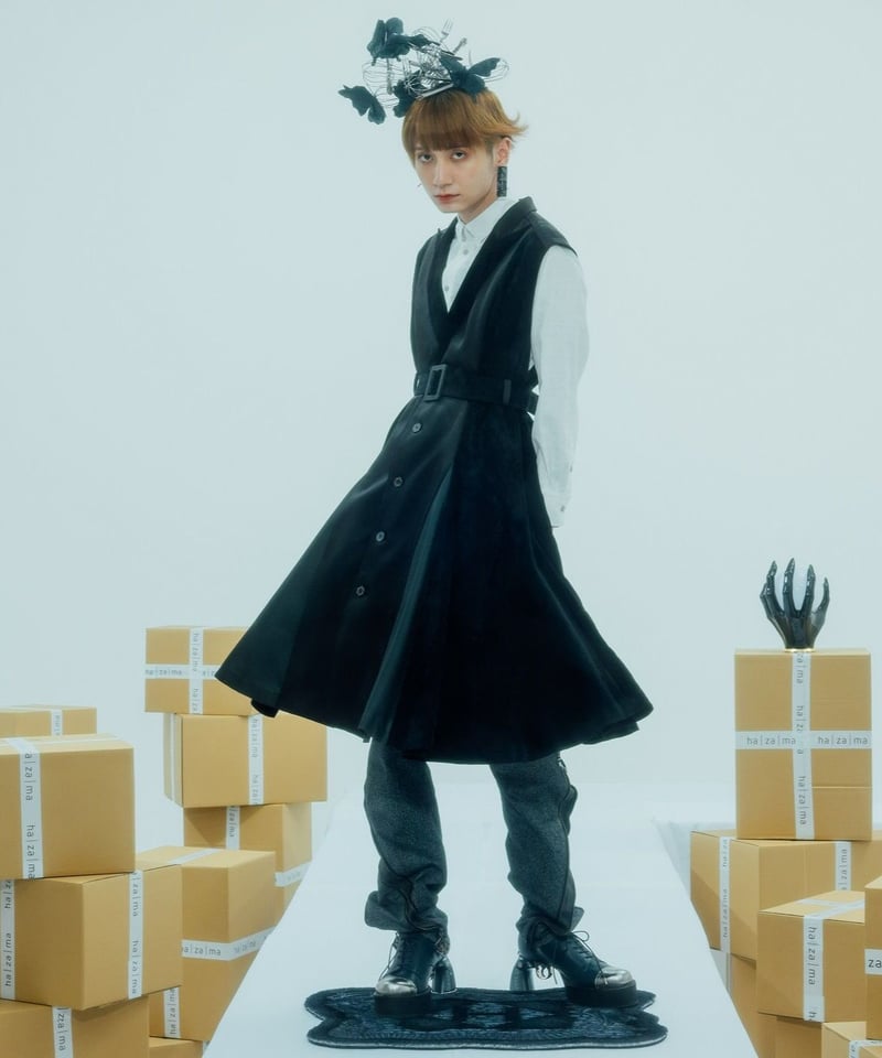 美品】hazama 揺らめくロングベスト ワンピース〈定価96,800円〉 美品】hazama 揺らめくロングベスト ワンピース〈定価96,800円〉