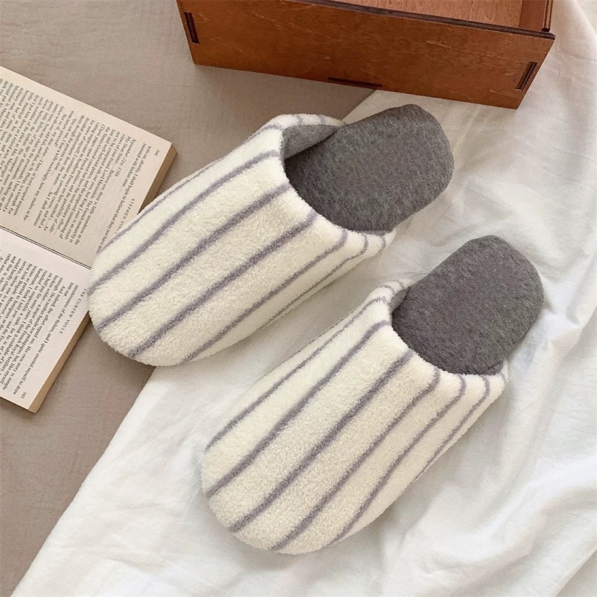 モコモコページ ストライプ もこもこ シンプル ルームシューズ 全2色 4サイズ