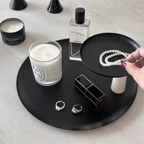 #モノトーン 可動式 二段 ラウンド トレイ 全2種 収納