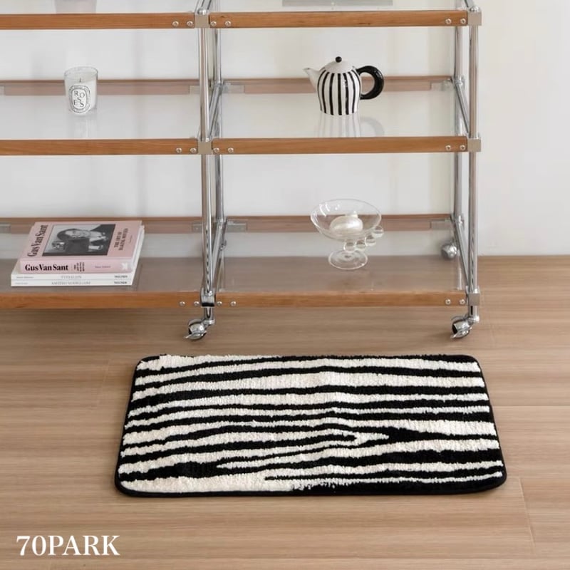 ストライプ ゼブラ柄 モノトーン ドア マット 40×70 | 70PARK