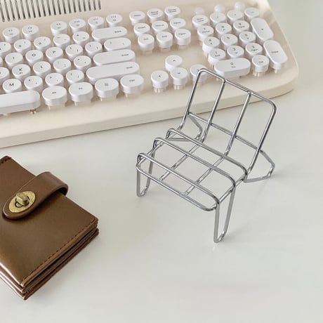 #椅子モチーフ スマホ スタンド シルバー オブジェ