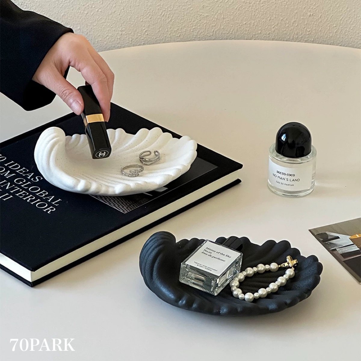 スモーキークォーツ シェル トレイ マット モノトーン シェル モチーフ セラミック アクセサリー トレイ