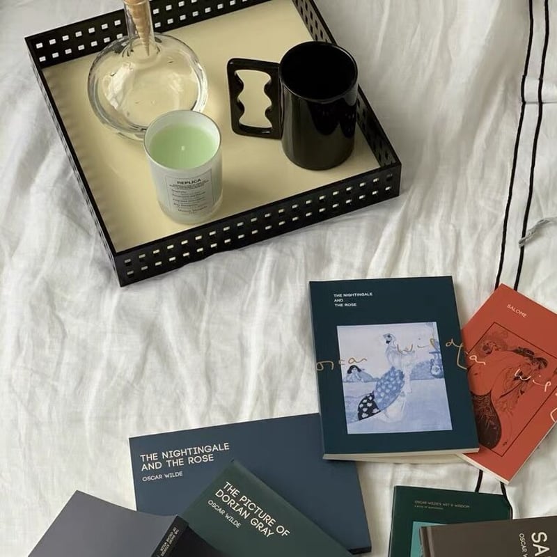 モノトーン アクリル スクエア 穴あき トレイ | 70PARK