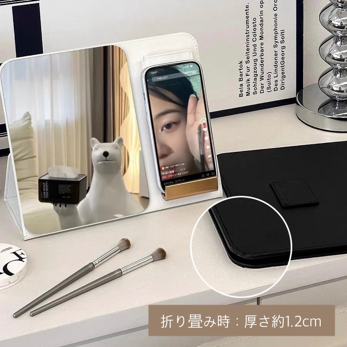 Dior⭐︎新品⭐︎希少　折りたたみミラー スマホスタンド Dior⭐︎新品⭐︎希少 折りたたみミラー スマホスタンド - メルカリ