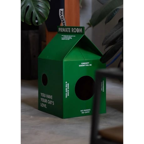#グリーン パック型 キャットハウス 猫ハウス 爪とぎ ダンボールハウス
