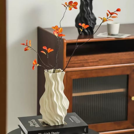 #ツイスト プリーツ デザイン マットカラー フラワーベース 全2色 花瓶  セラミック オブジェ