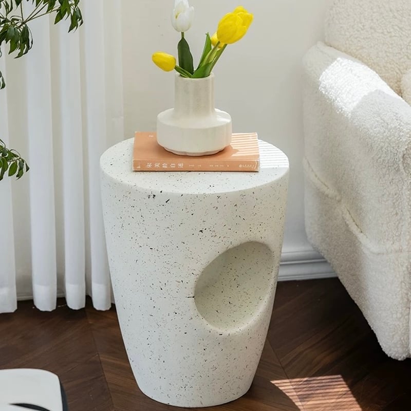 飛び散り柄 穴あき ラウンド サイドテーブル コーヒーテーブル | 70PARK