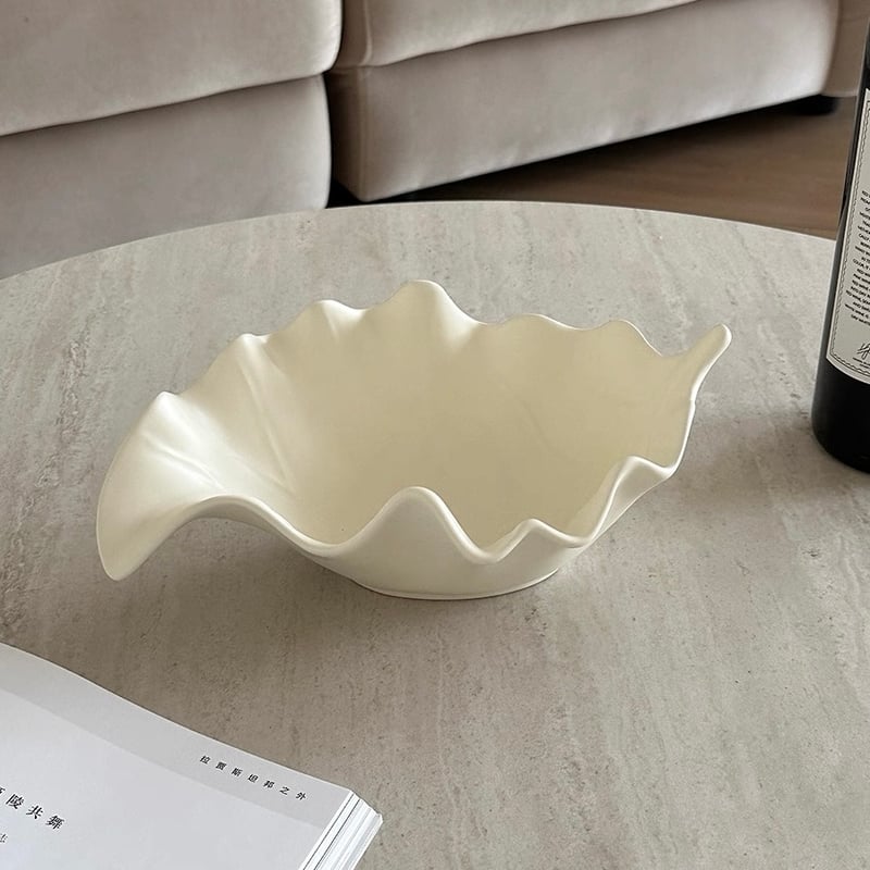 リーフ モチーフ ウエーブ セラミック アクセサリー トレイ ホワイト