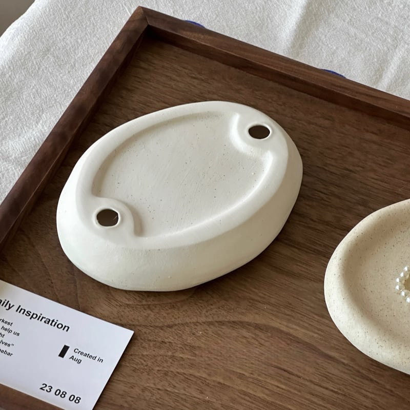 ぽってり セラミック オーバル型 アクセサリー トレイ 全2色