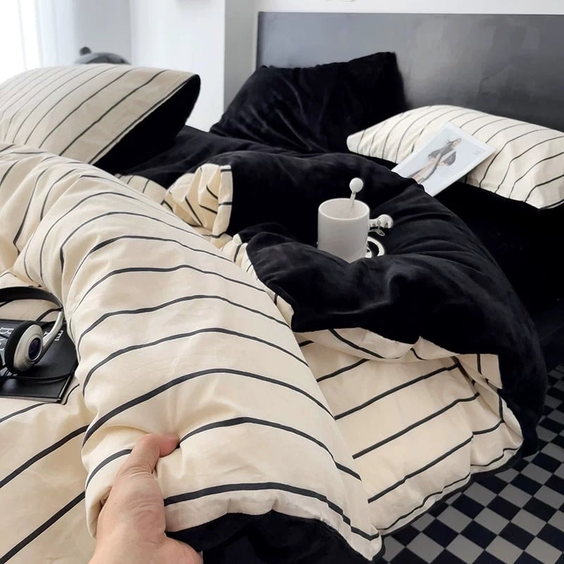 アイボリー ブラック ストライプ 冬用 布団カバーセット 全2種 | 70PARK