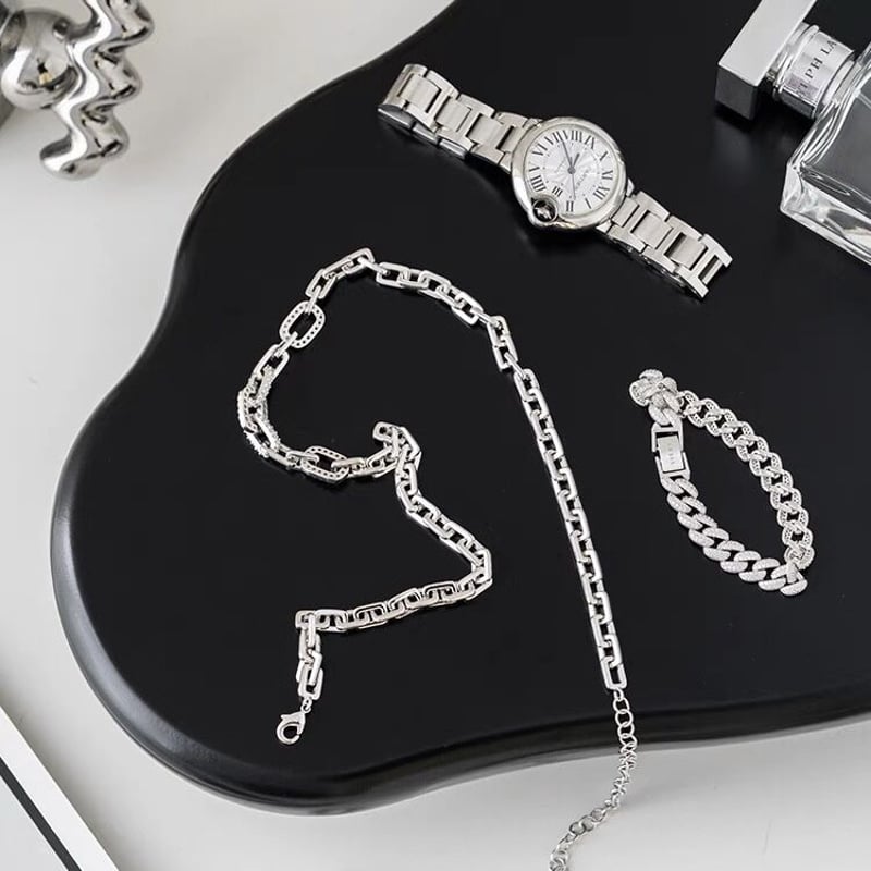 脚付き ニュアンス ウエーブ トレイ 全2色 モノトーン | 70PARK