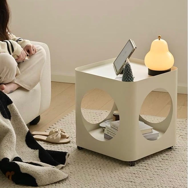 キャスター付 アイアン 穴あき サイドテーブル 全2色 ワゴン | 70PARK