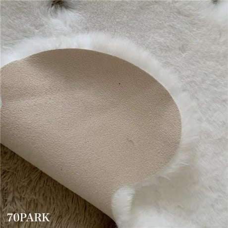 【即納】#クマさん フェイクファー ラグ マット  全2色