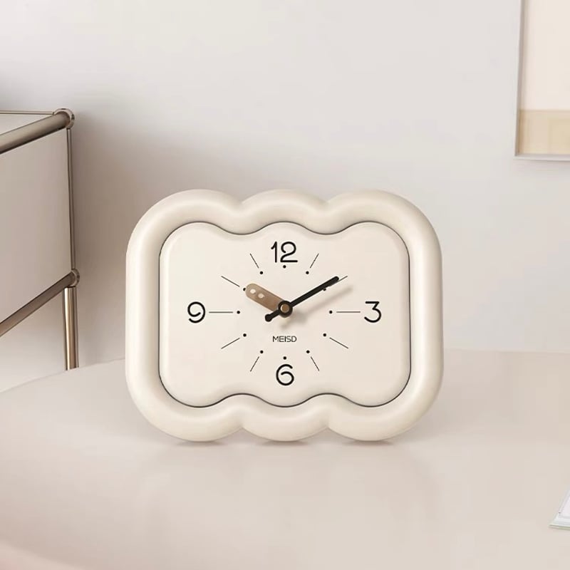 クリームカラー チャビー 横長 ウエーブ クロック 置き時計 | 70PARK