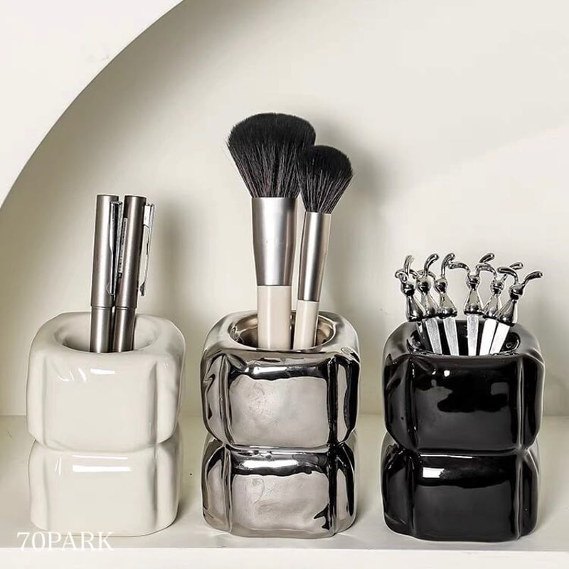 キューブ セラミック ブラシスタンド 全3色 ペン立て | 70PARK