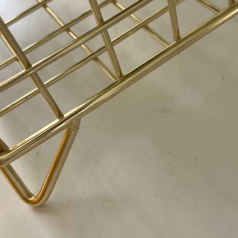 脚付きバスケット ゴールド LUXE カゴ 収納　送料込み 楽天市場】脚付きタオルバスケット ゴールド LUXE カゴ 収納