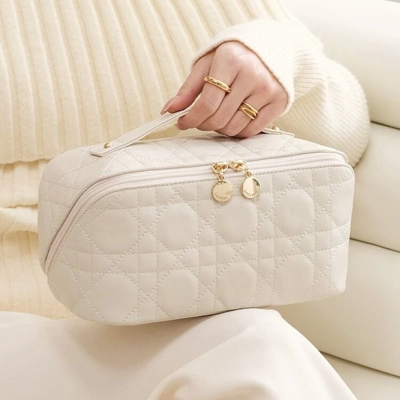 キルティング 大容量 コスメ 収納 ポーチ 全2色 旅行ポーチ | 70PARK