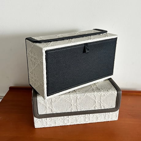#フェイクレザー パイピング モダン ティッシュケース 全2色