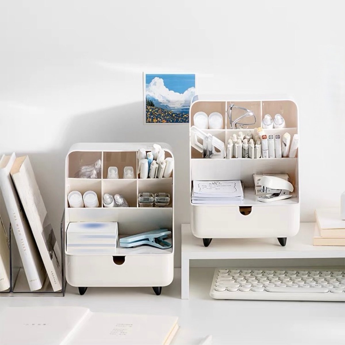 CHANEL ブラック収納ボックス 3仕切り　コスメスタンド CHANEL ブラック収納ボックス 3仕切り コスメスタンド - メルカリ