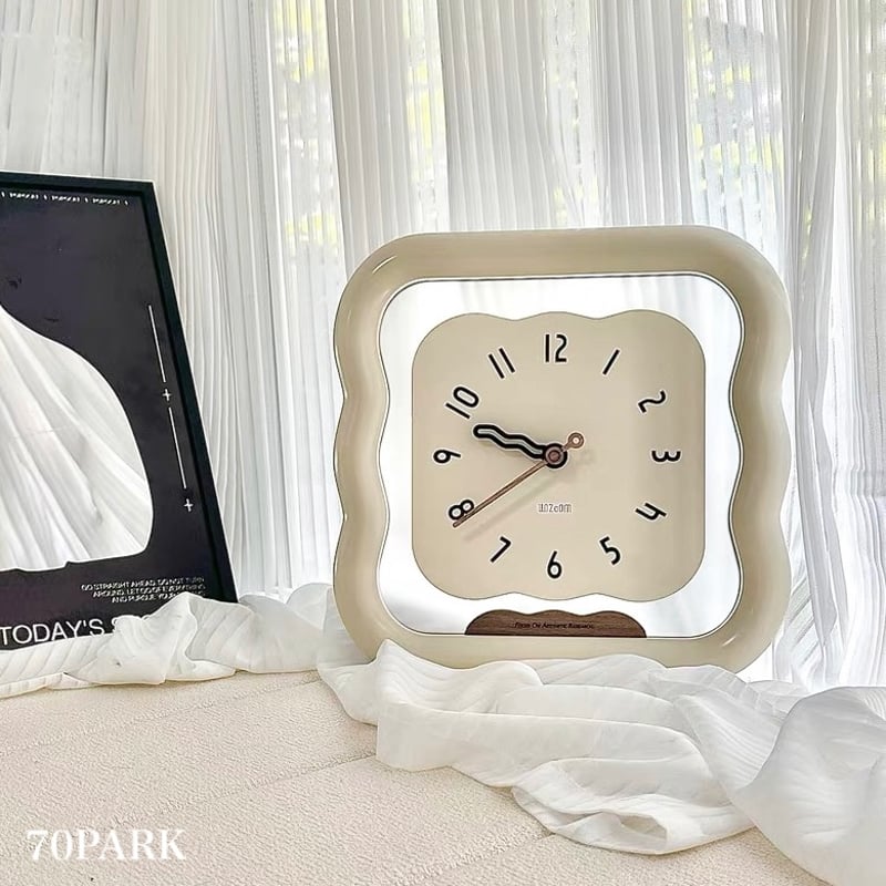 スクエア ウエーブ クリア クロック 全3色 掛け時計 | 70PARK