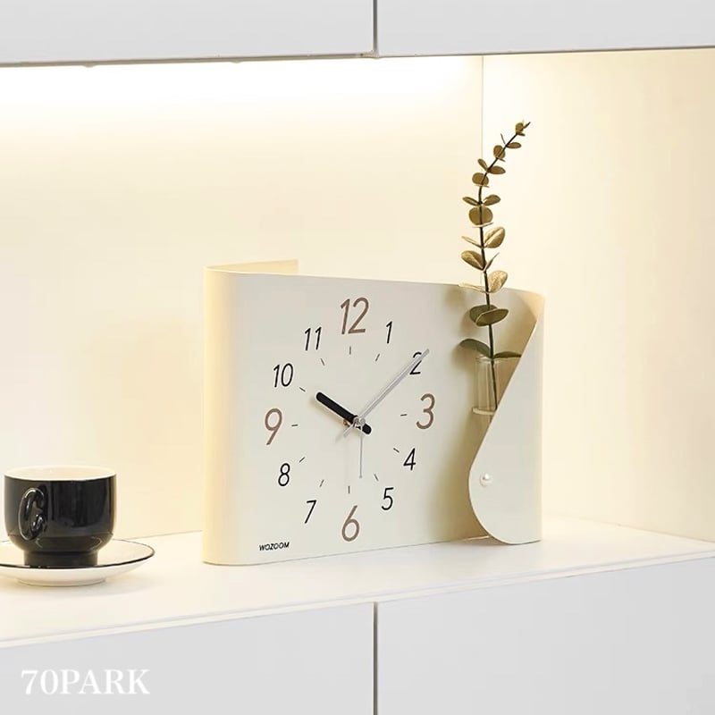 花瓶付き ユニーク クロック 全2色 置き時計 一輪挿し | 70PARK